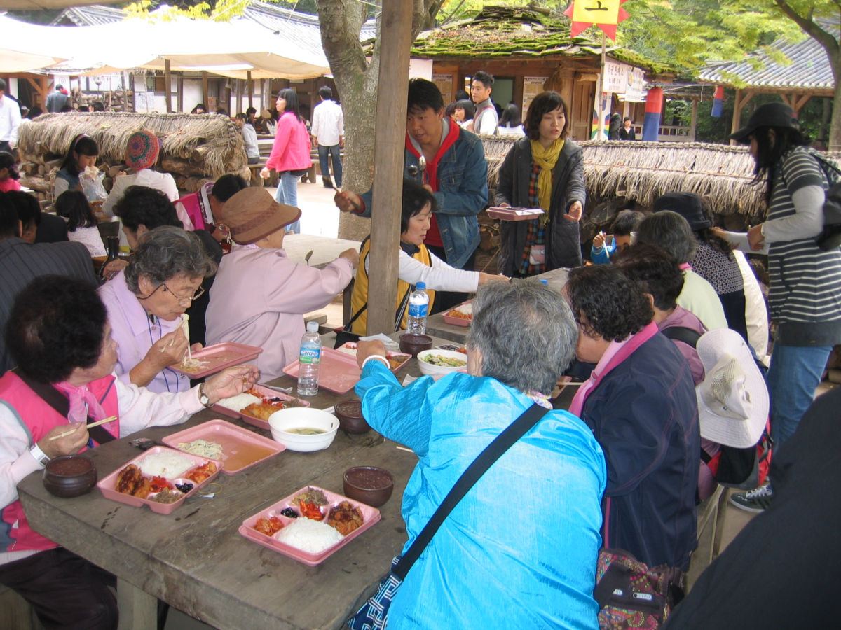 독거노인 지원 42