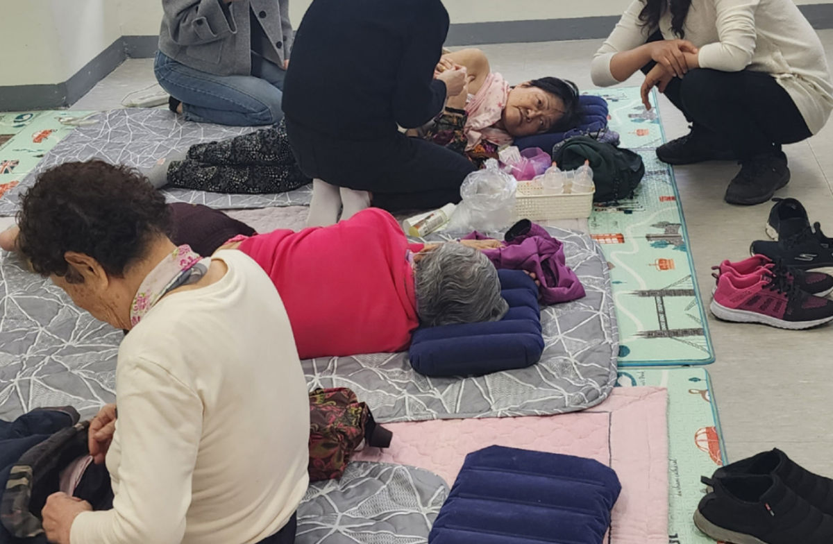 독거노인 지원 72