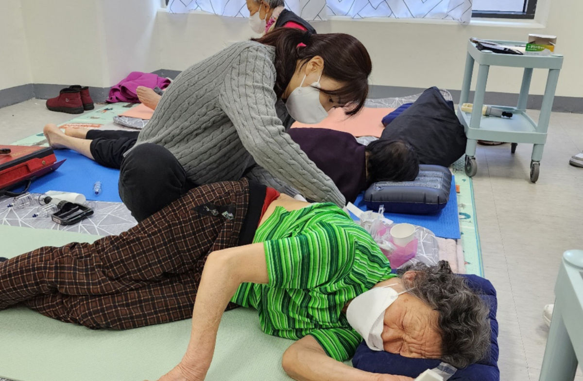 독거노인 지원 73